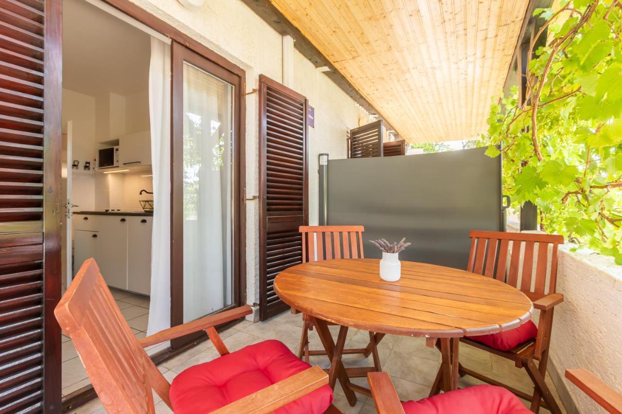 Apartments Vladan With Terrace Baška Extérieur photo